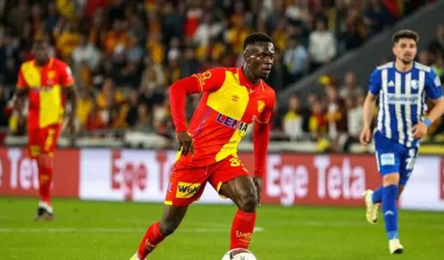 Süper Lig'den Premier Lig'e transfer! Bu kez 4 büyüklerden değil