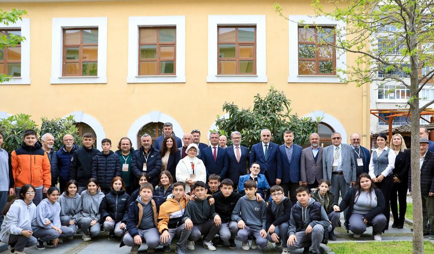 BÜYÜKŞEHİR BELEDİYESİ EDEBİYAT DÜNYASINI BAFRA’DA BULUŞTURUYOR